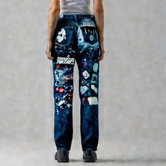 American Vintage Denim - Vintage Upcycled Graffiti Jeans 10 High Rise Taper 30 x 28 Distressed Destroyed